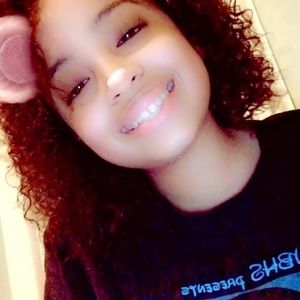 Meet your Posher, Celeste